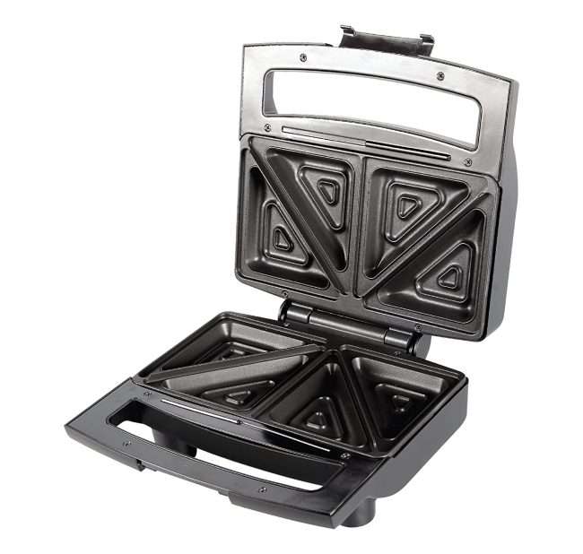 Havells Big Fill 2 Slice 750 watt Sandwich Maker with LED Indicator, Non Stick Coated Plate (Black), (Model: GHCSTCWK075)