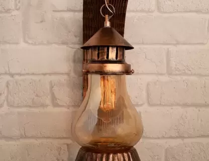 TRACKLITE HALL LIGHT